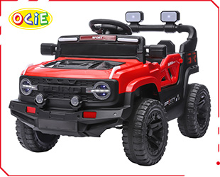 RECHARGEABLE CAR  W/ RC