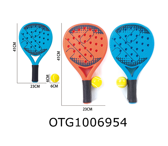 TENNIS RACKET