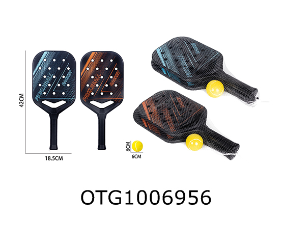 TENNIS RACKET